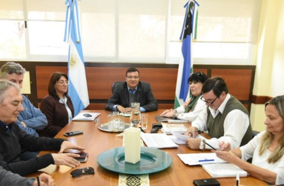 Paritarias docentes a cuarto intermedio