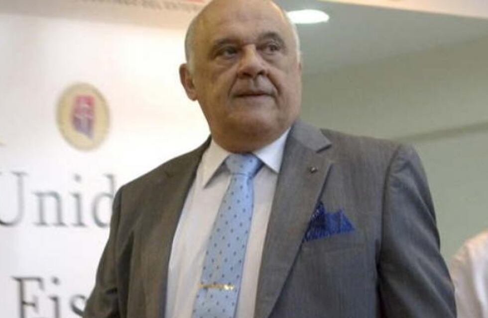 El juez Ordóñez Ducca explicó los motivos del sobreseimiento del joven de 14 años que atacó a la vicedirectora