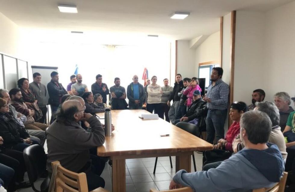 Gobierno provincial se reúne con productores de Río Grande