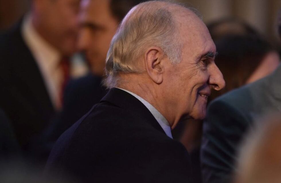 De la Rúa le reclamó al Gobierno más participación de la UCR