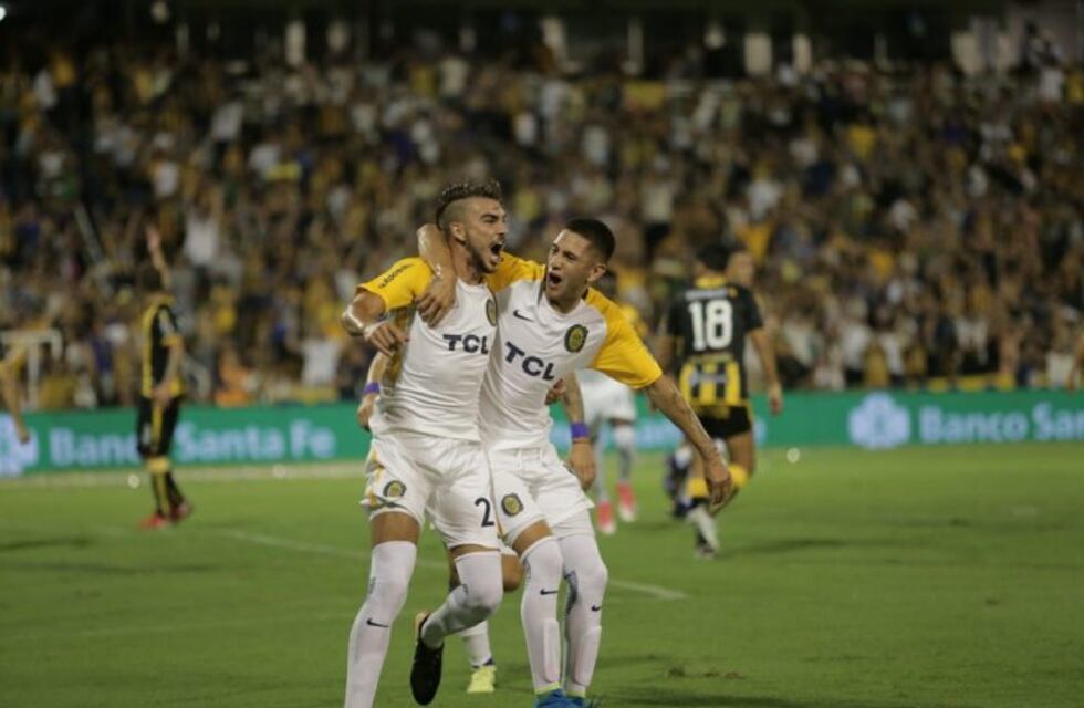 De la mano de los pibes, Central goleó a Olimpo 5 a 0