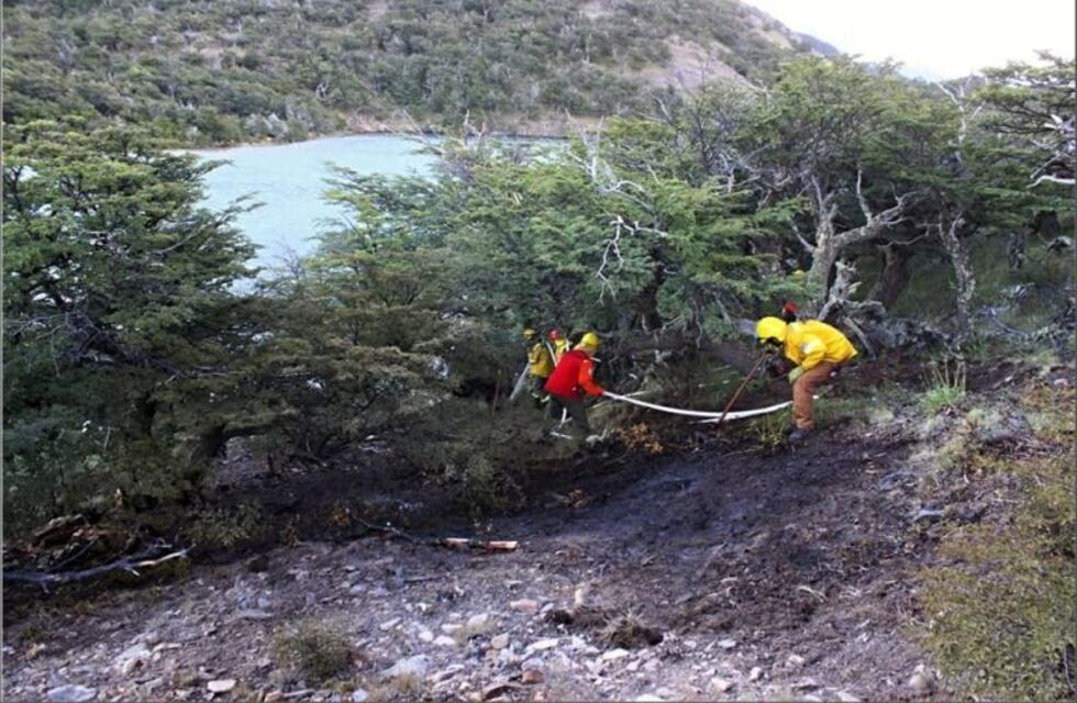 Foco de incendio en el Parque Nacional Los Glaciares