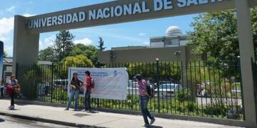 Universidad Nacional de Salta\u002E (Web)