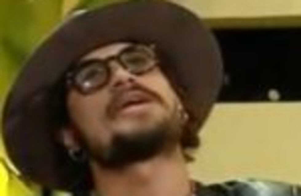 Daniel Osvaldo tildó de "vendehumo" a los mellizos Barros Schelotto