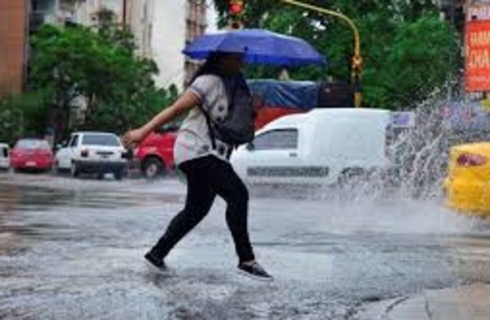 Alerta de tormentas fuertes para la noche del martes, en buena parte de la provincia de Córdoba