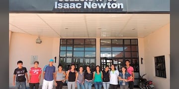 En la “Isaac Newton” sólo asistían chicos de los últimos tres años en dos turnos\u002E