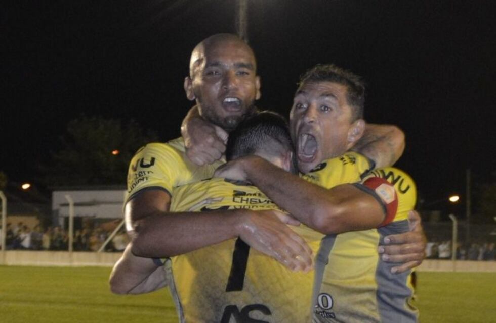 Por el Federal A, Crucero espera su venganza ante el DePro, su verdugo en la Copa Argentina