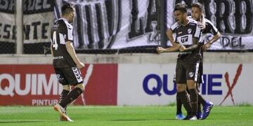 El Calamar da la nota\u002E Le gana a Estudiantes, que viene con puntaje ideal\u002E