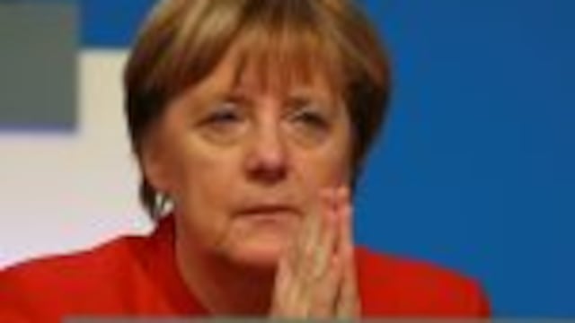 German Chancellor and leader of the conservative Christian Democratic Union party CDU Angela Merkel is pictured at the CDU party convention in Essen, Germany, December 6, 2016. REUTERS/Kai Pfaffenbach alemania essen Angela Merkel canciller de alem