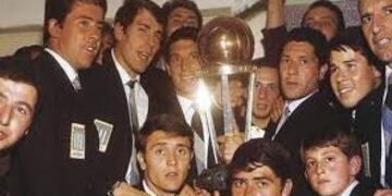 Racing campeón Copa Intercontinental de 1967\u002E Foto: Web\u002E
