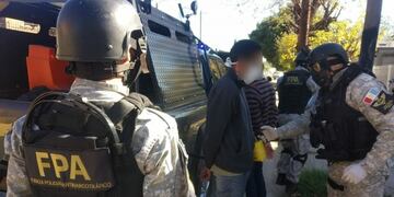 Detenidos por \