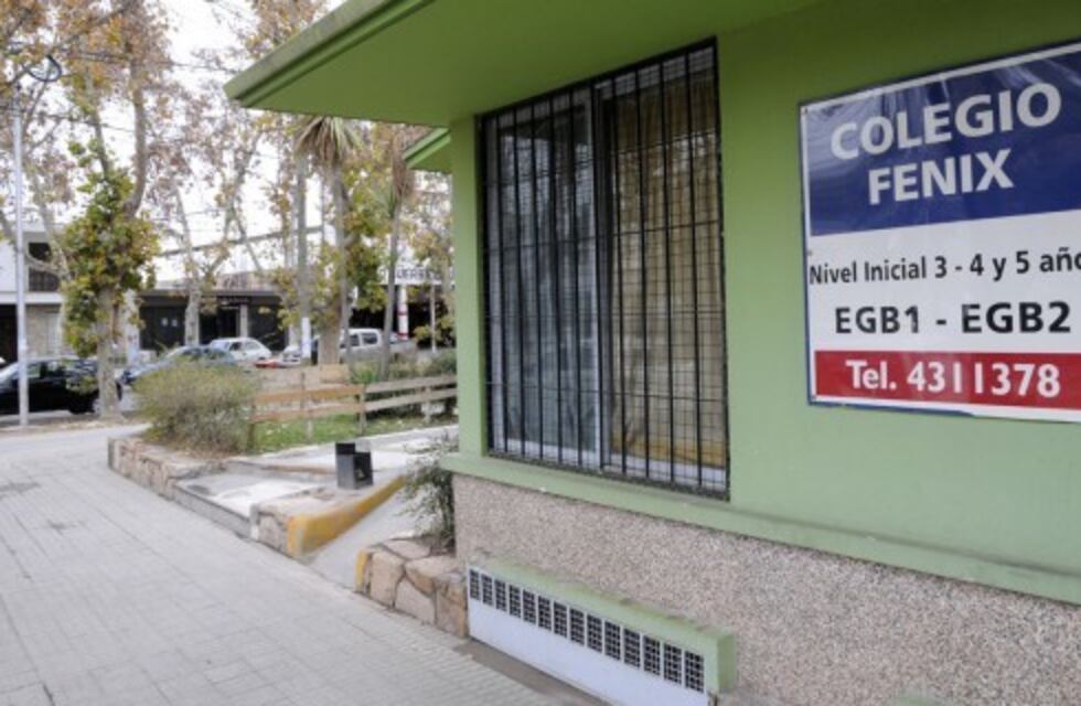 En una Berlingo blanca, intentaron secuestrar a una chica de 16 a la salida del colegio