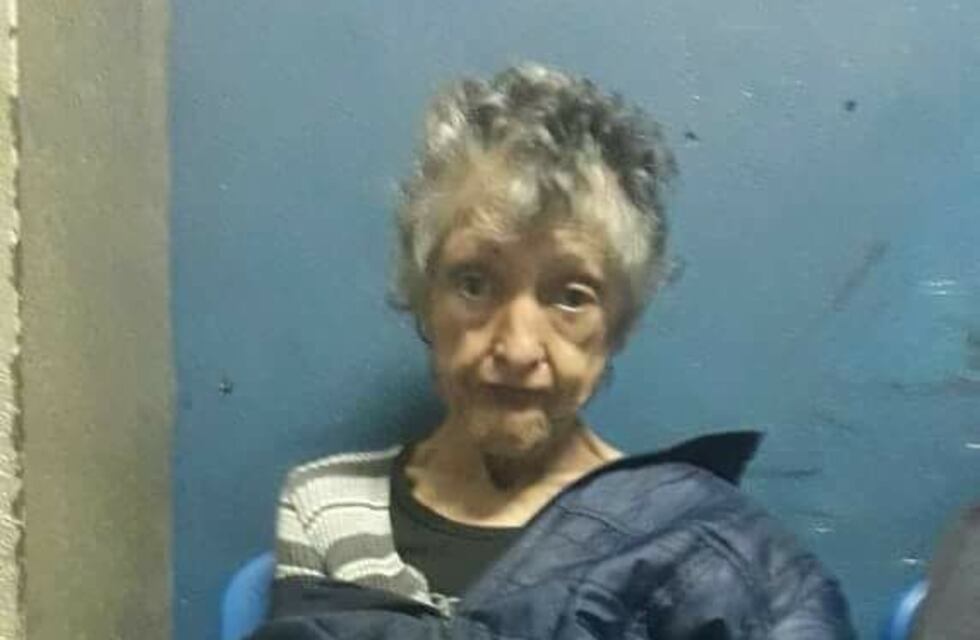 ¡Buena noticia! La anciana que estaba desorientada pudo reencontrarse con su familia