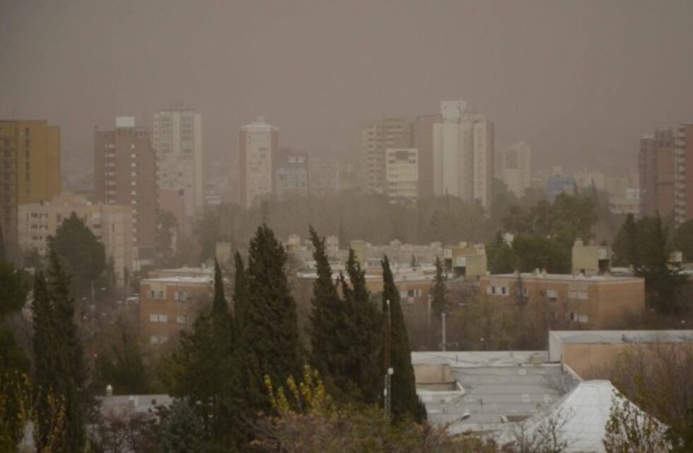 Alerta por vientos intensos en Neuquén, Río Negro y Chubut