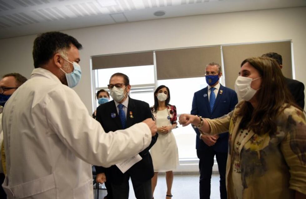 Millonaria donación del Rotary Club al Hospital Central