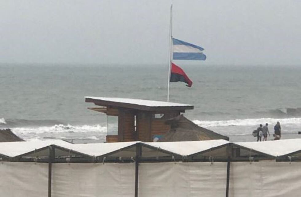 Villa Gesell: banderas a media asta en las playas por el crimen de Fernando Báez Sosa