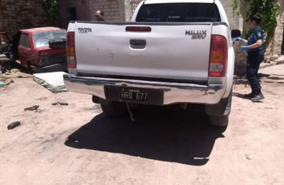 Fueron a buscarlo por violencia de género y encontraron un desarmadero