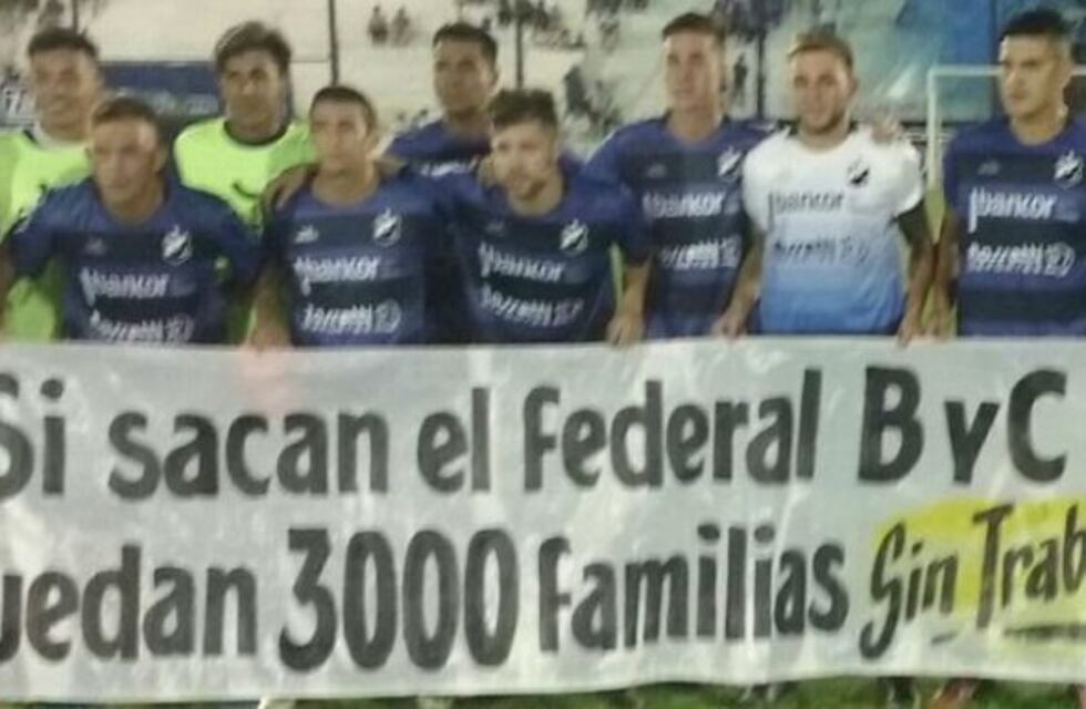 Juniors no afloja en el Federal C: gana, gusta y golea