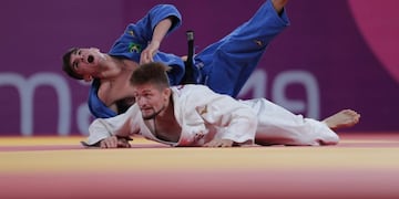 Judo XVIII Pan American Games - Lima 2019 - Men's 60kg Gold- Villa Deportiva Nacional, Videna, Lima, Peru - August 8, 2019\u002E Brazil's Renan Torres and Ecuador's Lenin Preciado in action\u002E REUTERS/Guadalupe Pardo