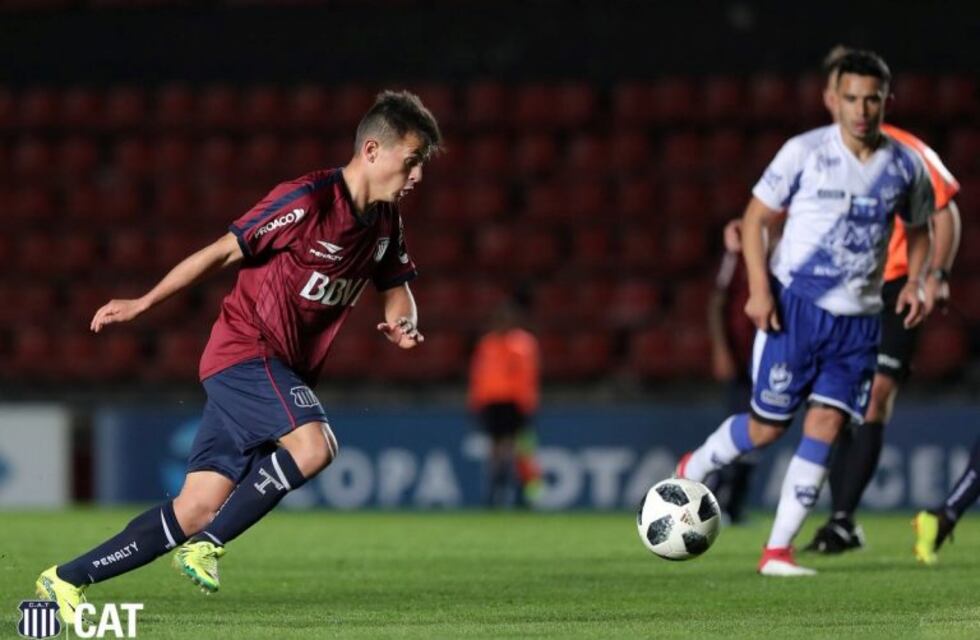 Andrés Cubas y el desafío de ser el único "5" en el nuevo Talleres