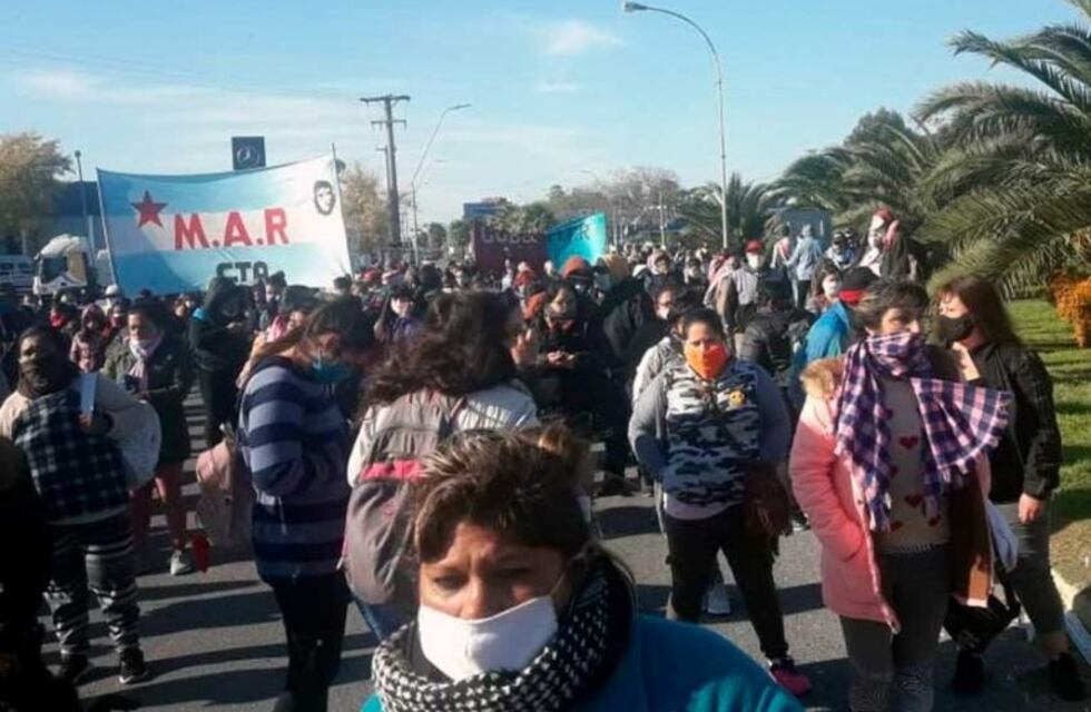 Corte de la Ruta 2: organizaciones sociales reclamaron por alimentos