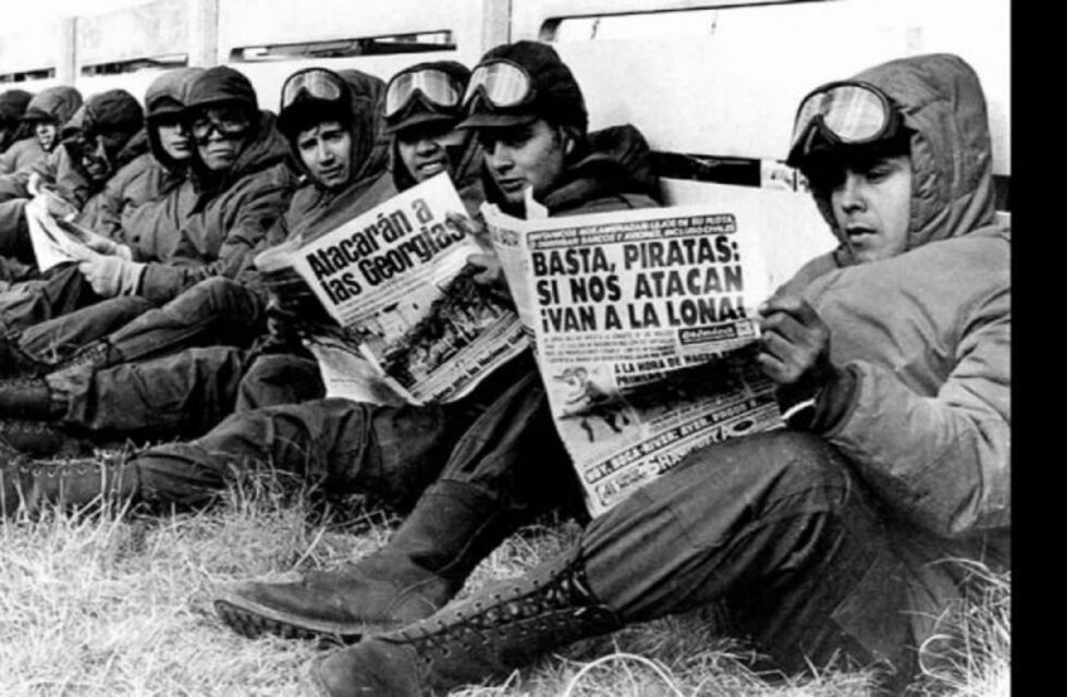 Los medios de comunicación y Malvinas: entre la tensión y el acatamiento