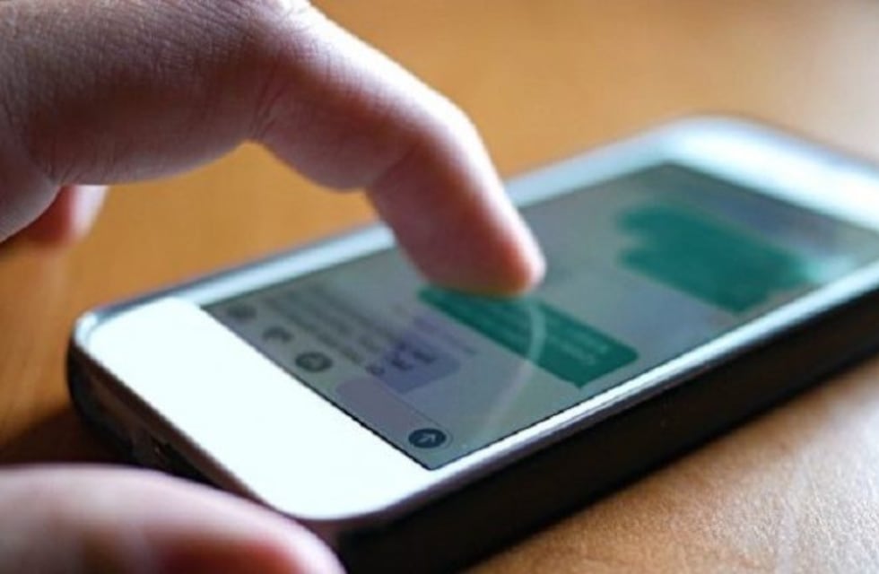 Es chofer de colectivo, bajó a comprar en un local de Santa Rita y aprovechó para hurtar un celular