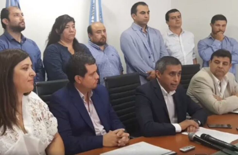 Paredes Urquiza: "No vamos a permitir que sigan robando lo que es de los riojanos"