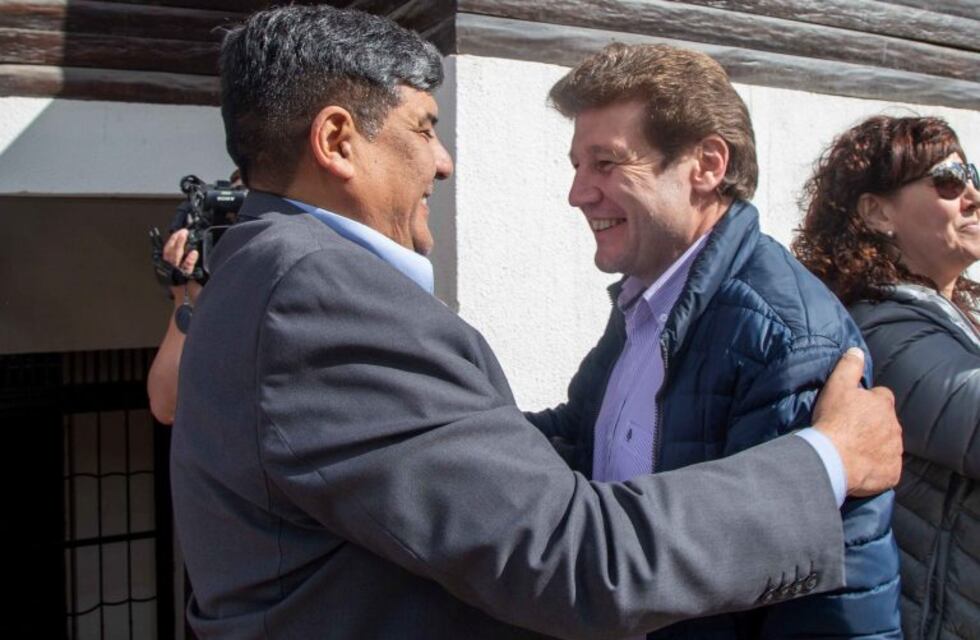 El gobernador Arcando y el gobernador electo Gustavo Melella iniciaron el  proceso de transición