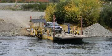 La balsa de Villa Llanquín interrumpirá su servicio por mantenimiento\u002E