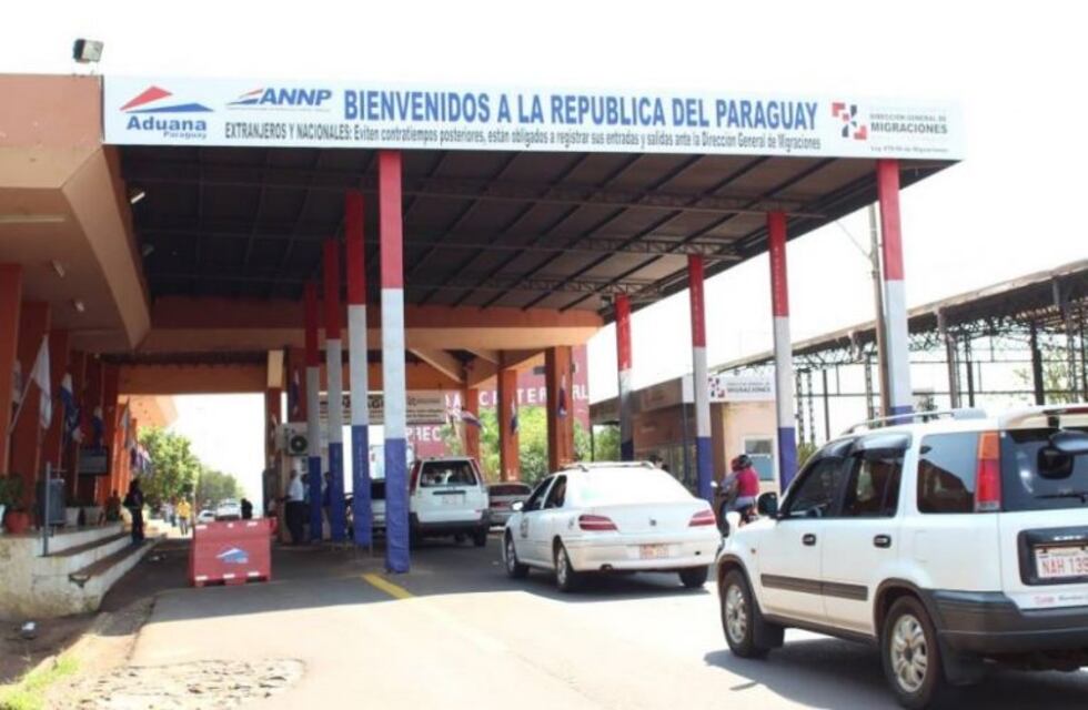 Puente Posadas-Encarnación: refuerzan los controles en la Aduana paraguaya