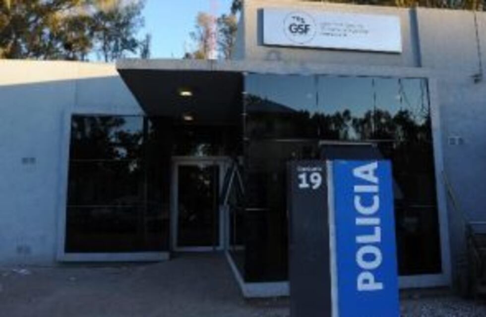 Detuvieron tras una persecución a un joven que tenía una condena de 15 años