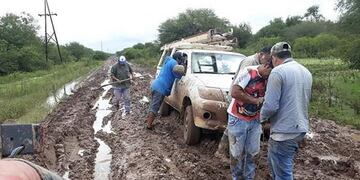 Imagen archivo\u002E El Sauzalito en emergencia por aislamiento\u002E La asistencia no puede llegar por los caminos destruidos\u002E