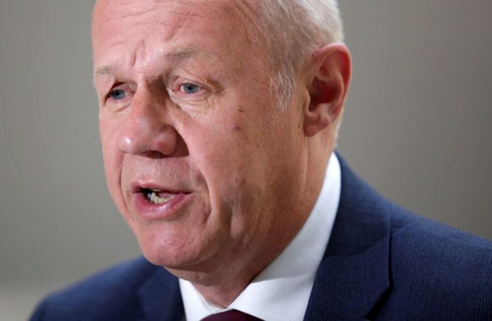Renunció el viceprimer ministro británico Damian Green