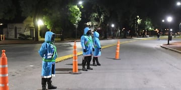 Controles en los bosques de Palermo\u002E (foto: Marcelo Carroll)