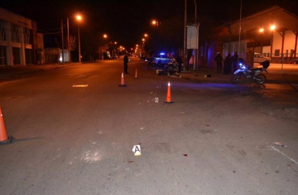 Murió el motociclista que fue impactado por un auto y su conductor se dio a la fuga