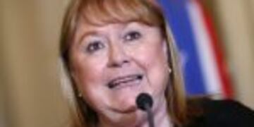 La canciller aseguru00f3 que existe la intenciu00f3n de hacer una reuniu00f3n entre ambos equipos