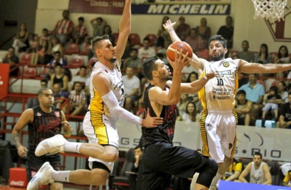 Instituto puso primera en octavos de final del Súper 20