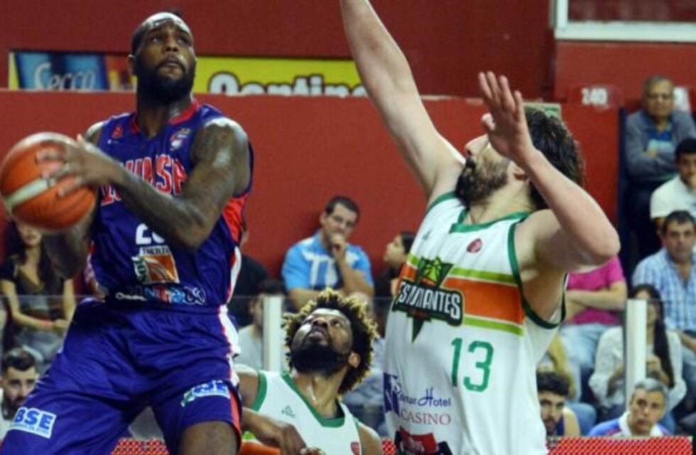 Quimsa se quedó con el primer juego frente a Estudiantes de Concordia