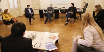 Analizan avances en trabajos científicos en la provincia