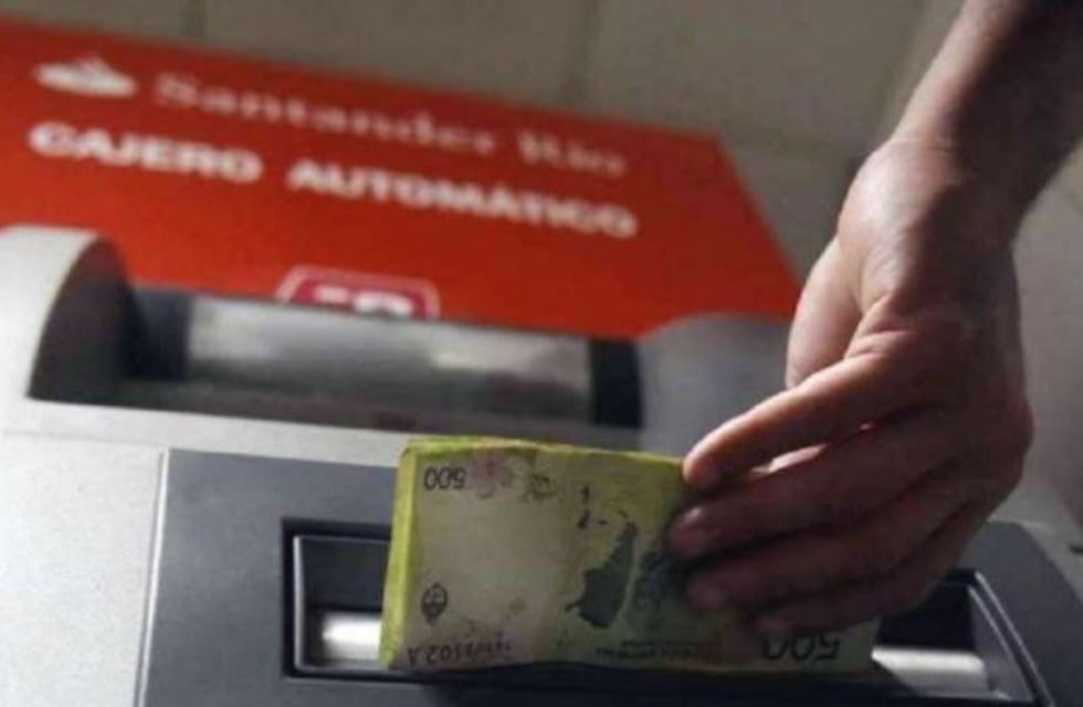 Pagan sueldos a partir del miércoles en la Provincia
