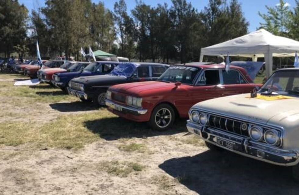Cerca de 200 Falcon dijeron presente en Viedma