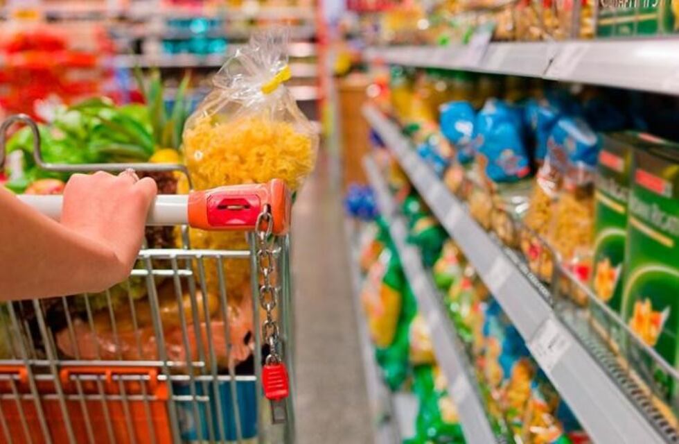 Una familia de Córdoba necesitó $41.100 en julio para no ser pobre