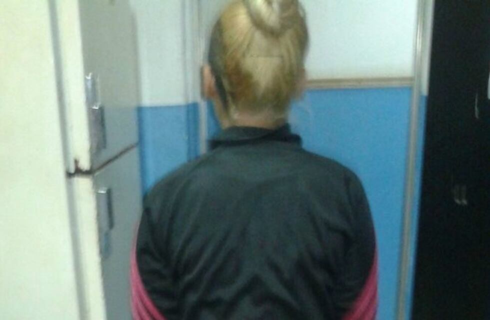 Tenía pedido de captura y fue identificada en un control callejero