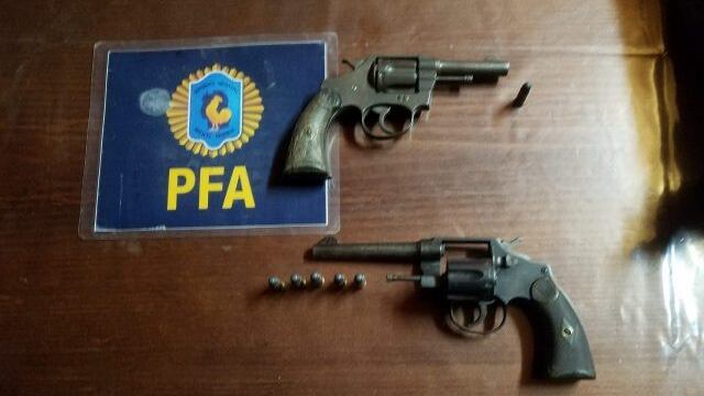 Secuestran droga y armas en la alcaidía de Melincué y la cárcel de Piñero