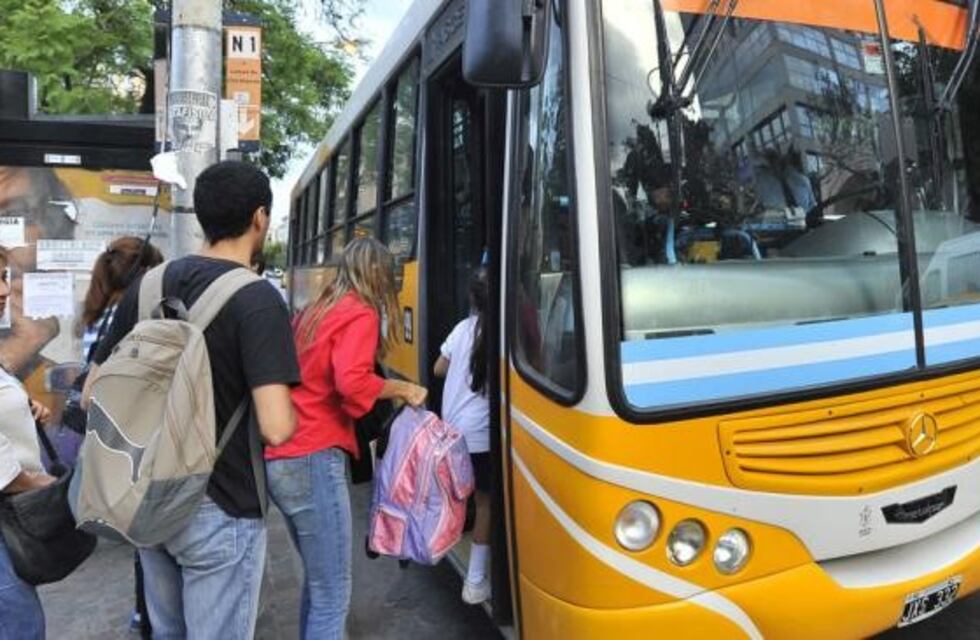 UTA Córdoba adhiere al paro nacional y el lunes no habrá transporte urbano de pasajeros