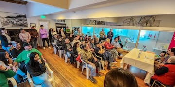 Ushuaia: charla homenaje “Recordando Nuestra Historia”