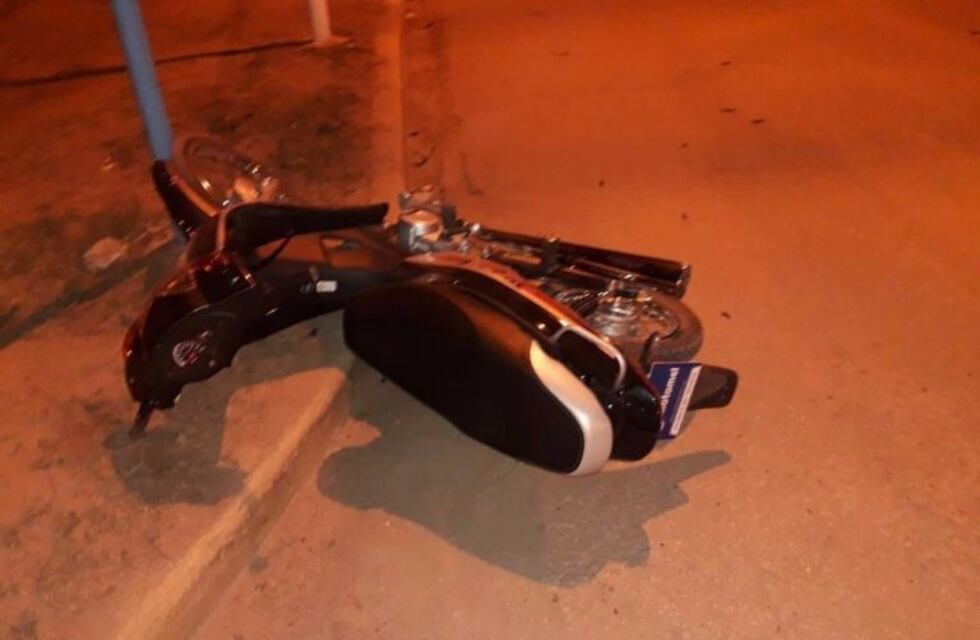Un joven murió en un choque entre dos motos
