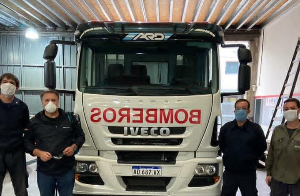 El cuerpo de Bomberos Voluntarios de Carlos Paz tiene un nuevo camión "Autobomba"