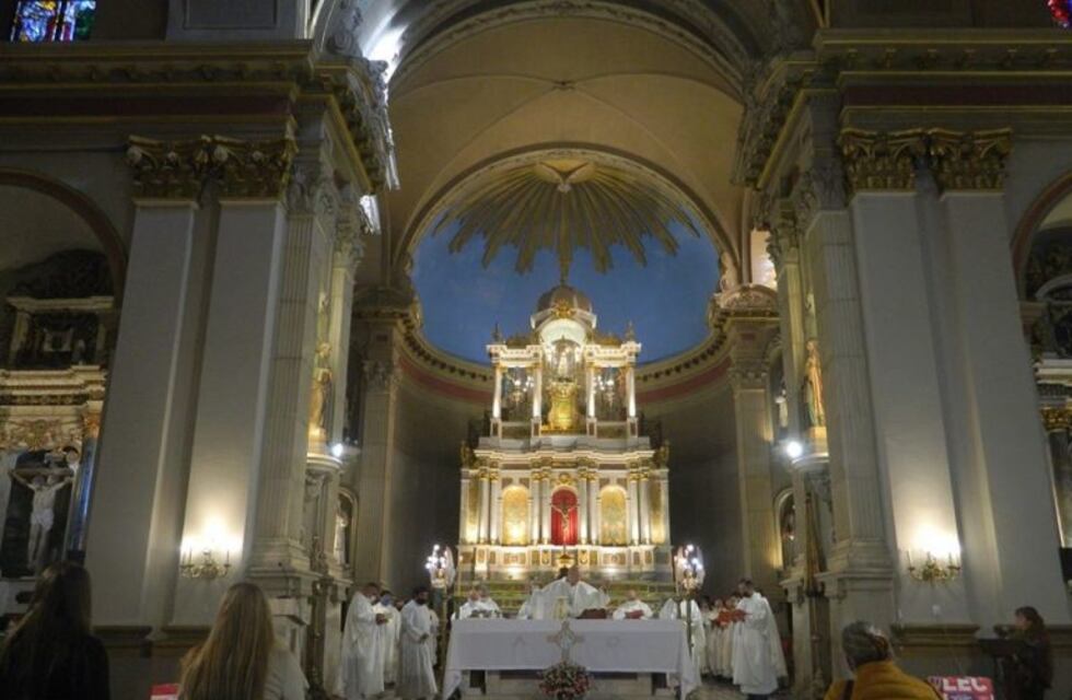 Luis Urbanc: "Debemos estar agradecidos a la Virgen que nos protege y nos acompaña"